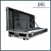 Flight case for electronic keyboard packaging